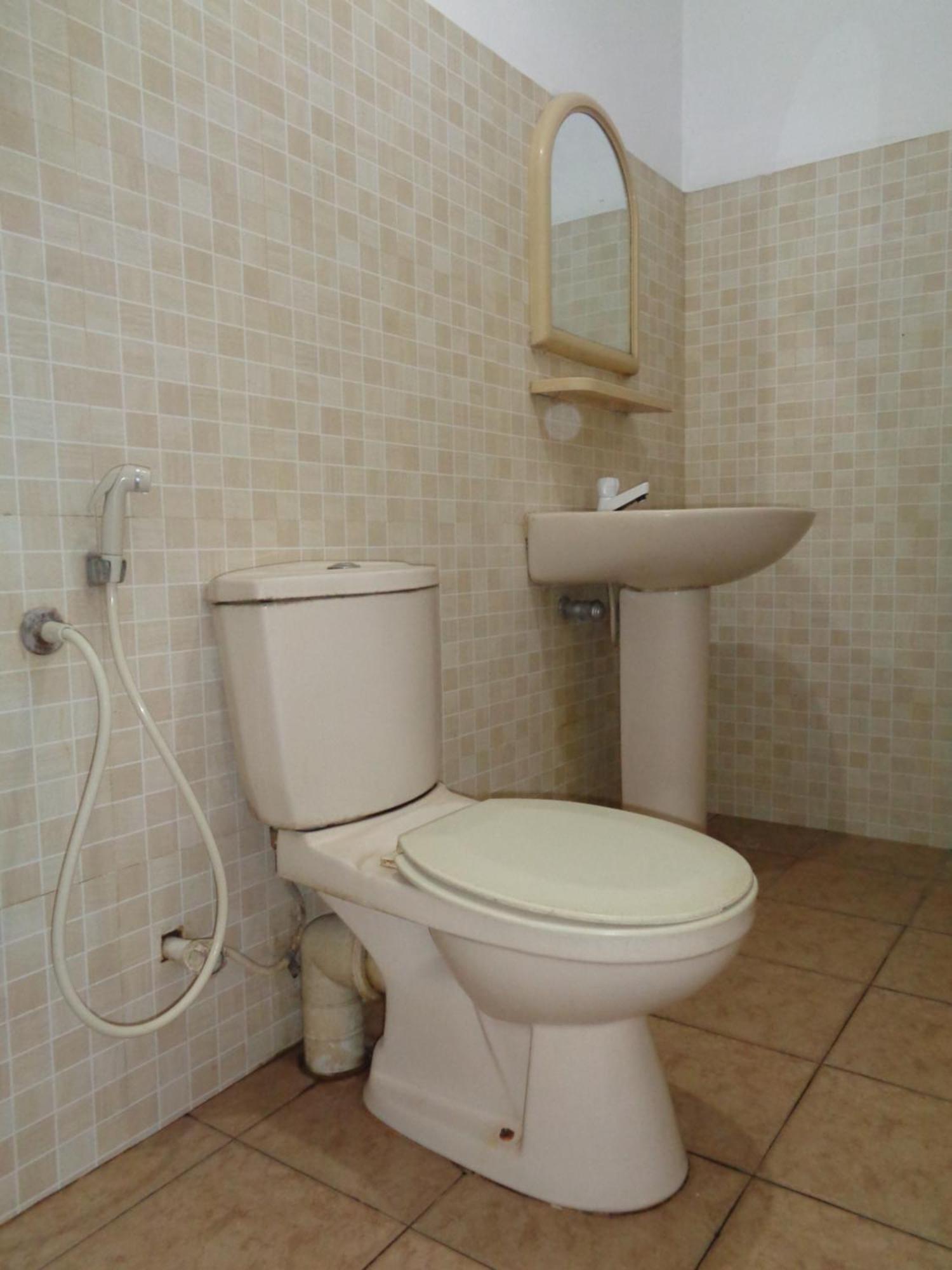 Saranga Holiday Inn ウェラワヤ エクステリア 写真